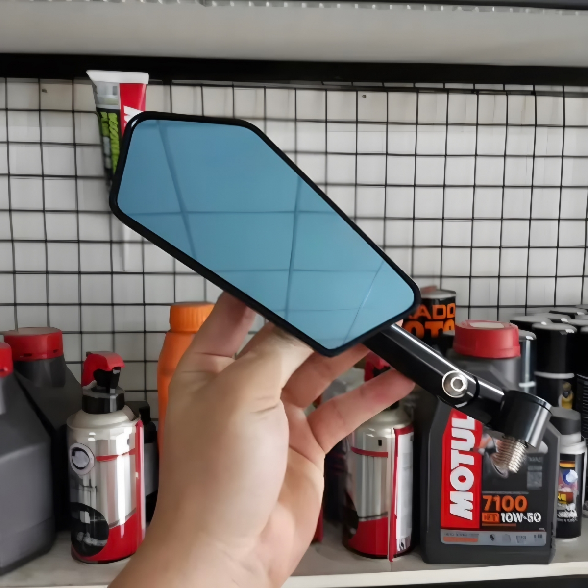 Kính chiếu hậu Iphone xéo cho Xe Máy