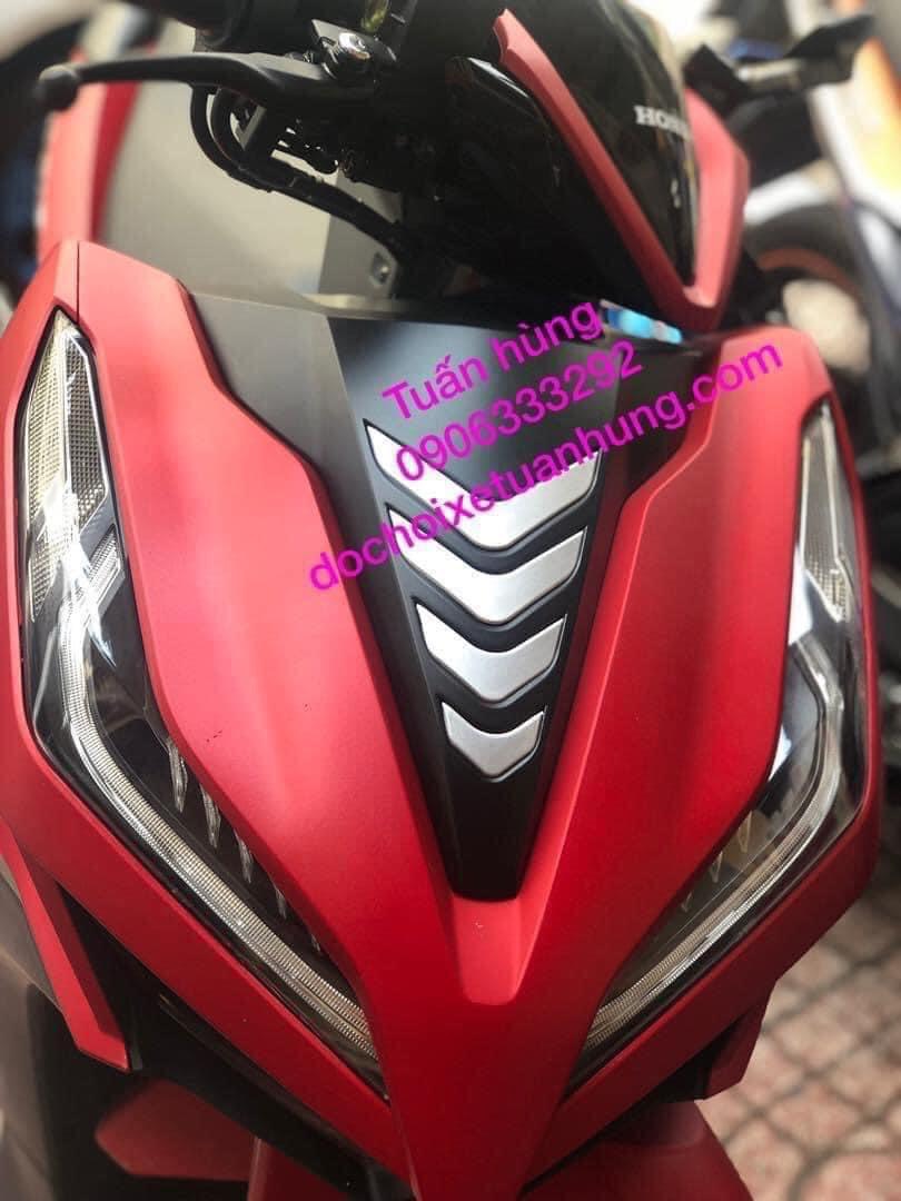 Mặt nạ Vario 150 kiểu 3 sọc