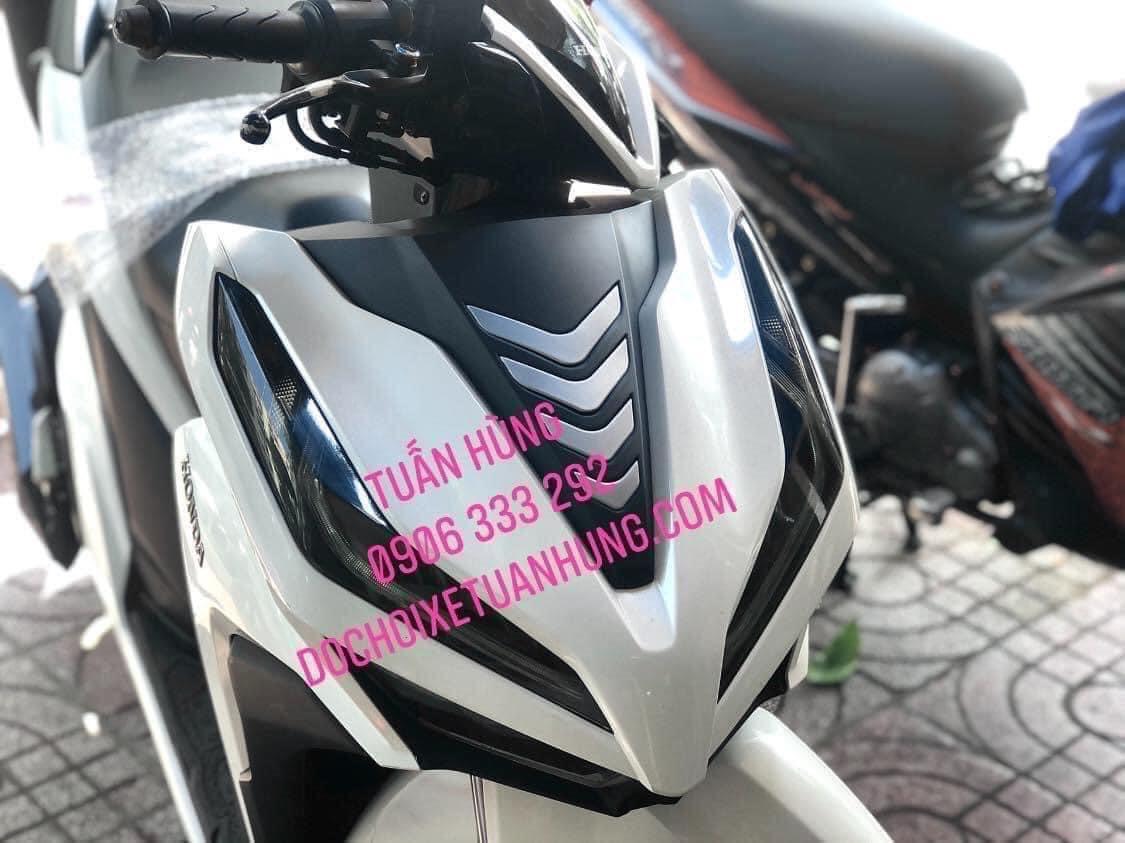 Mặt nạ Vario 150 kiểu 3 sọc