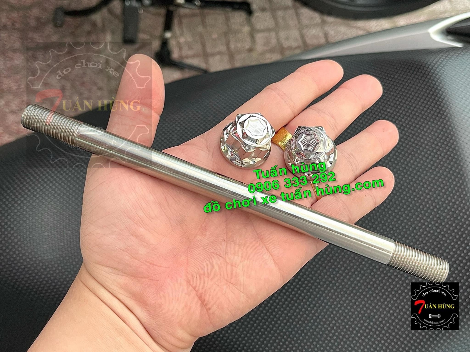 Cốt Bánh Trước Vario 150 Salaya + tán inox trắng